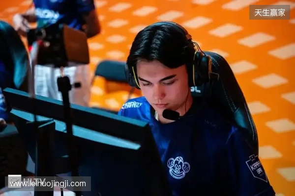 HLTV爆料：100T或将签约瑞典新星poiii